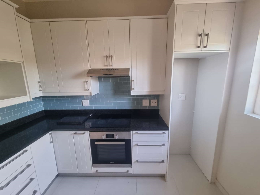 To Let 2 Bedroom Property for Rent in Rosebank Western Cape